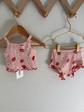 Wild Wawa Strawberry Baby Set